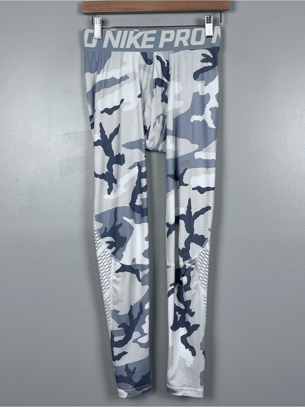 Nike Pro Men's Hyper Cool White Camo Compression Tights 848844 Size S; Active